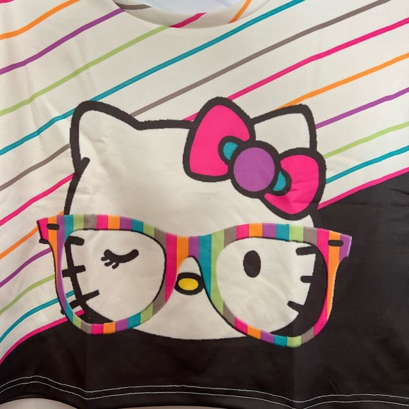 ❌SOLD❌Hello Kitty wearing glasses black ivory stripe long sleeve crop top medium - Picture 6 of 7